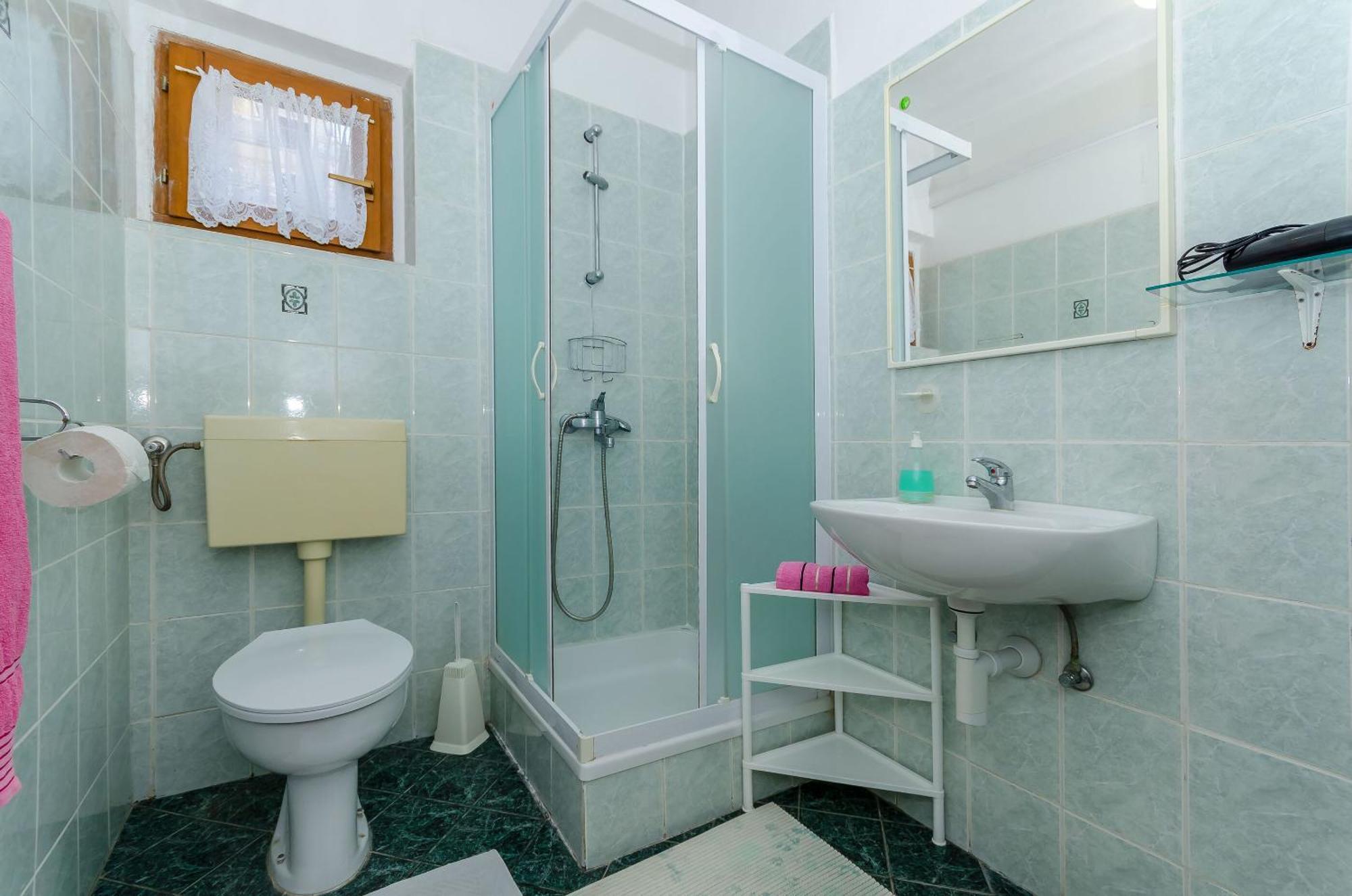 Apartments Jakov เยลซา ภายนอก รูปภาพ